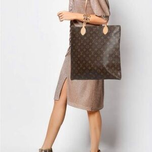 Louis Vuitton Carry It MNG Brown Monogram Tote Bag